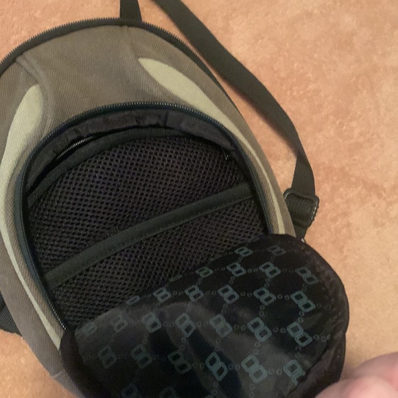 Game console camera backpack. - Picture 2 of 4